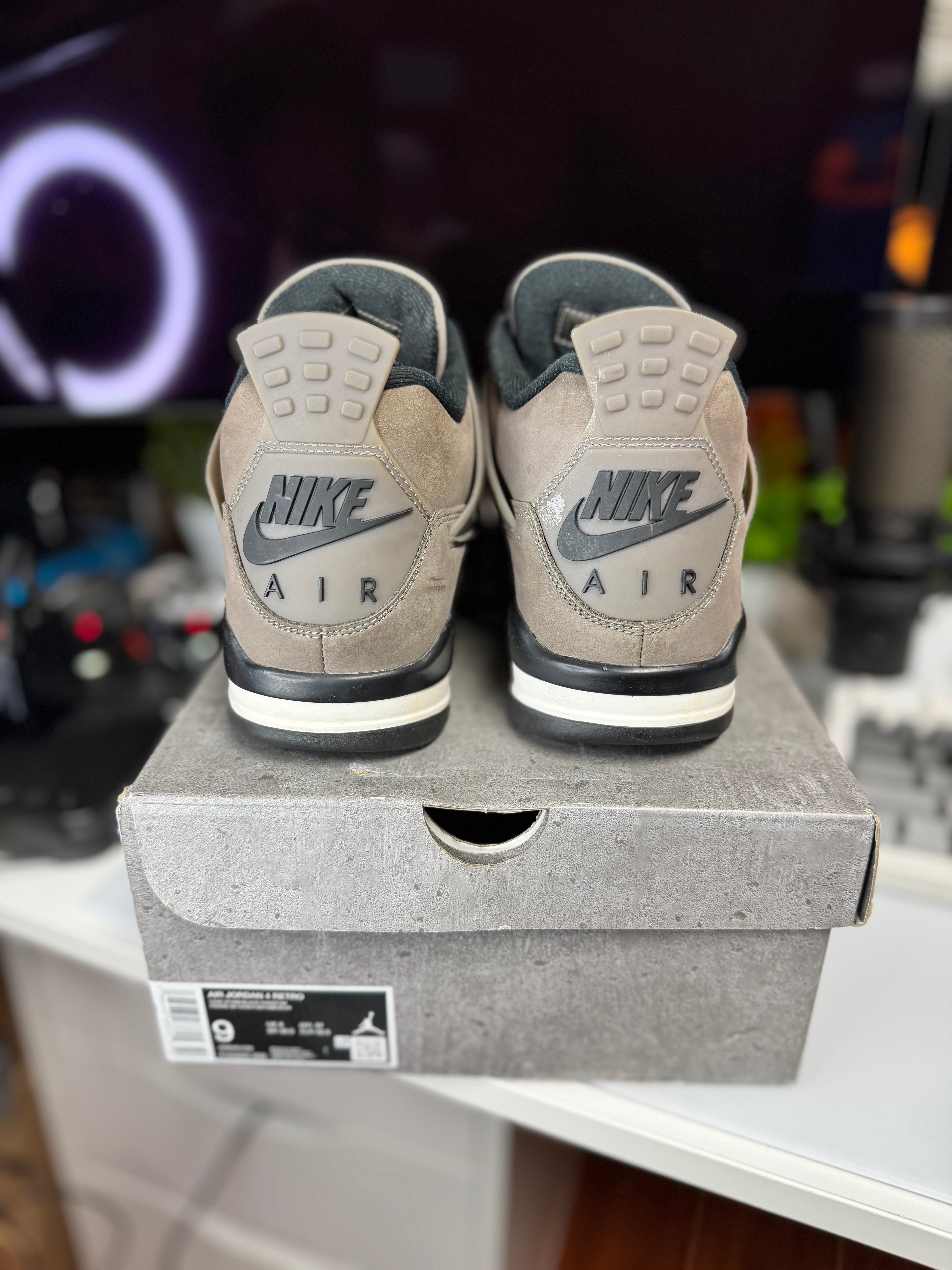 "Cave Stone" Air Jordan Retro 4