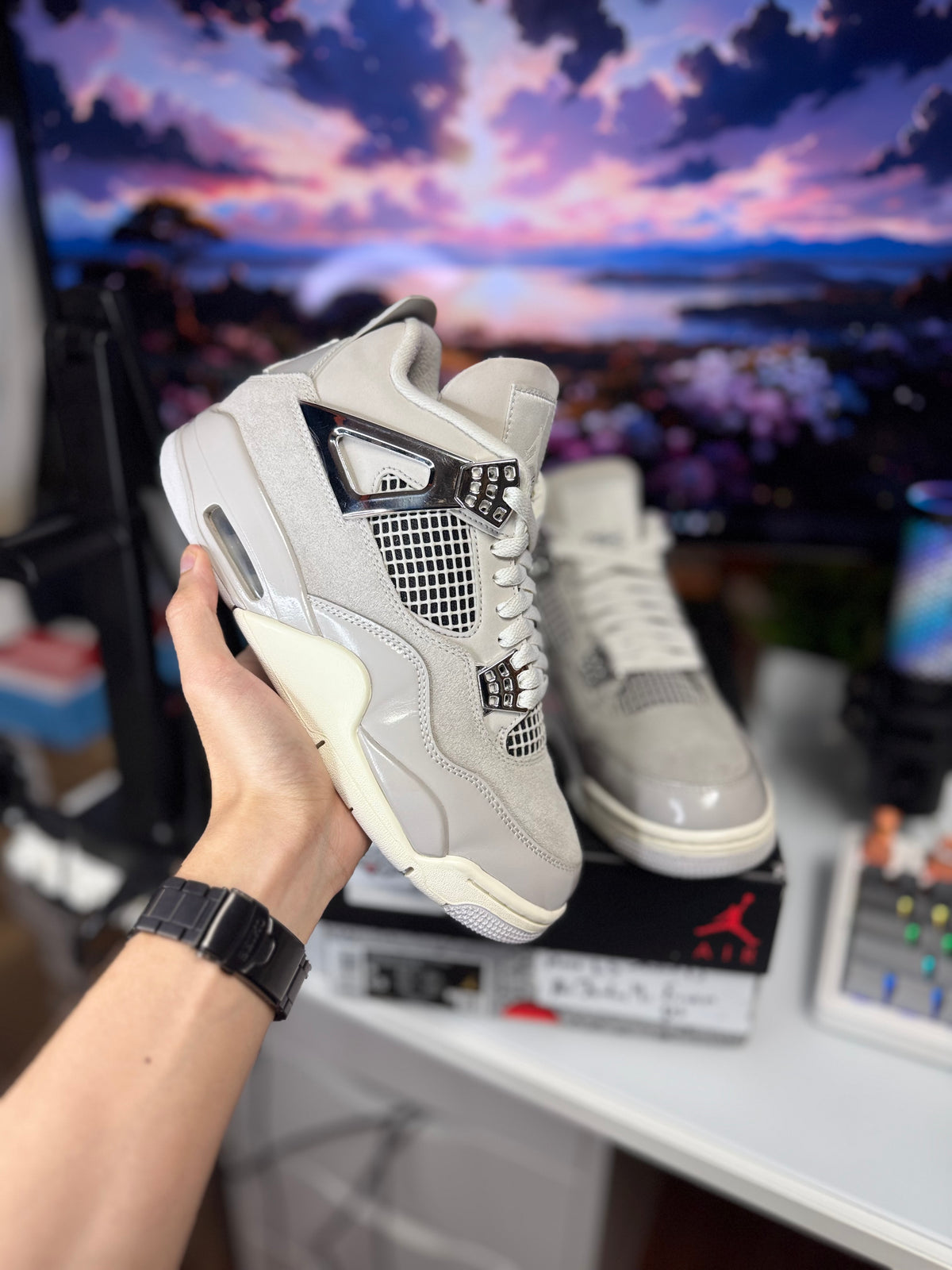 "Frozen Moments" Air Jordan Retro 4 (WMNS)