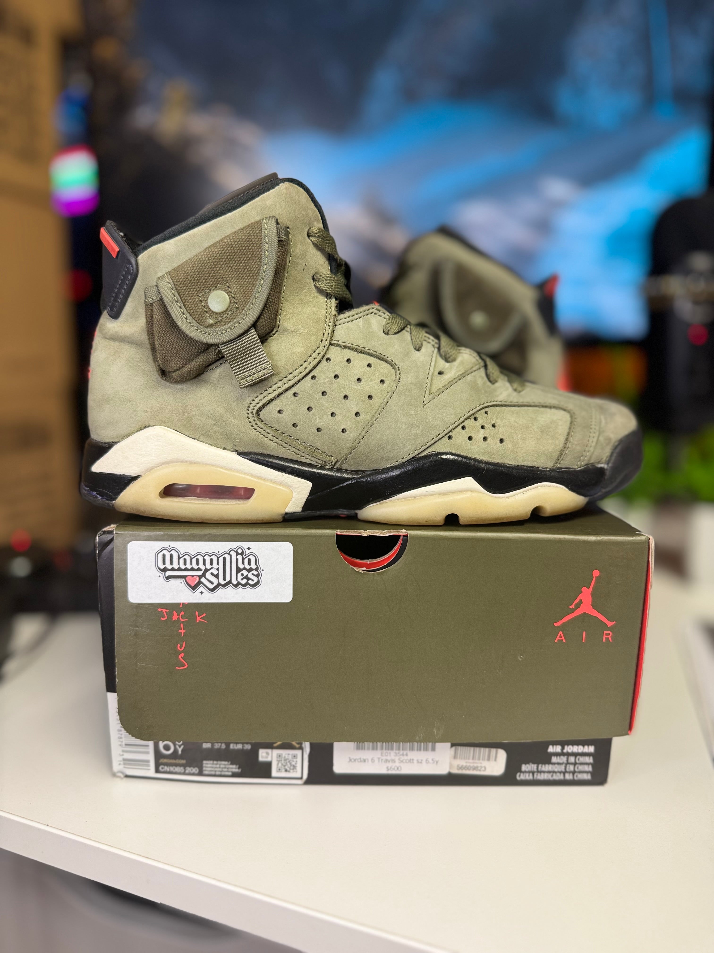 "Olive" Travis Scott x Air Jordan Retro 6 (GS)