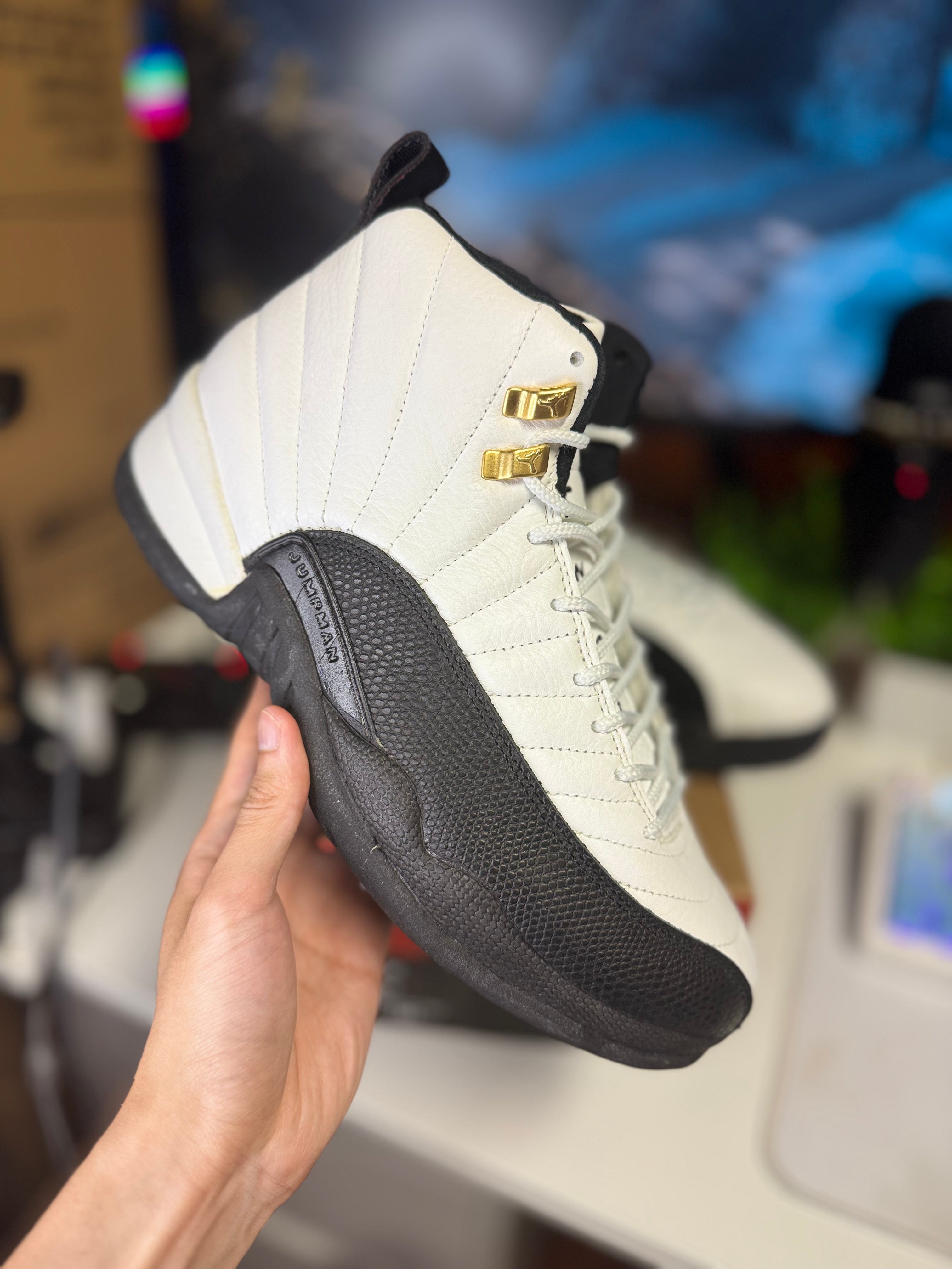 "Taxi" Air Jordan Retro 12 (1997)