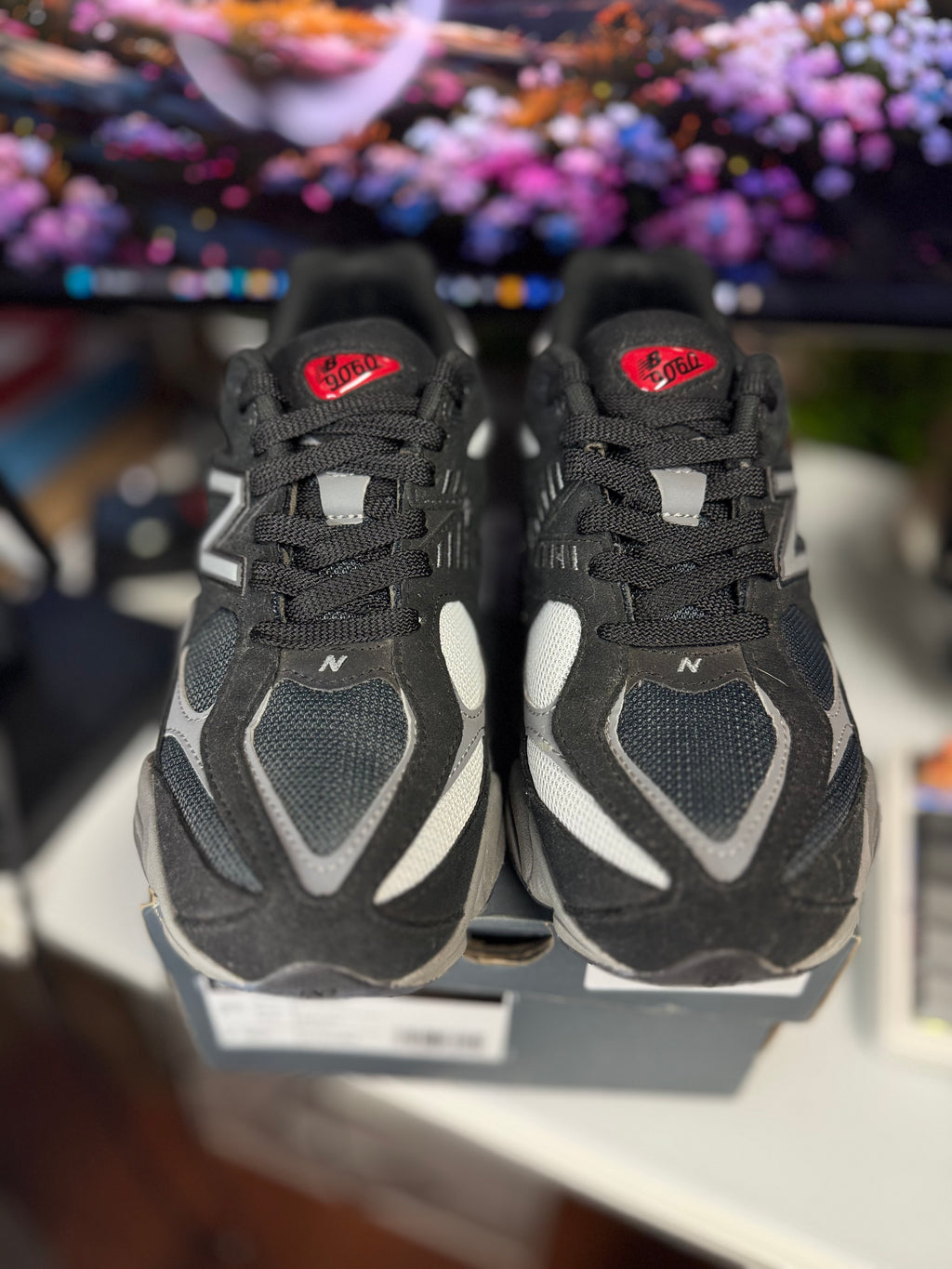 "Black Castlerock Grey" New Balance 9060 (GS)