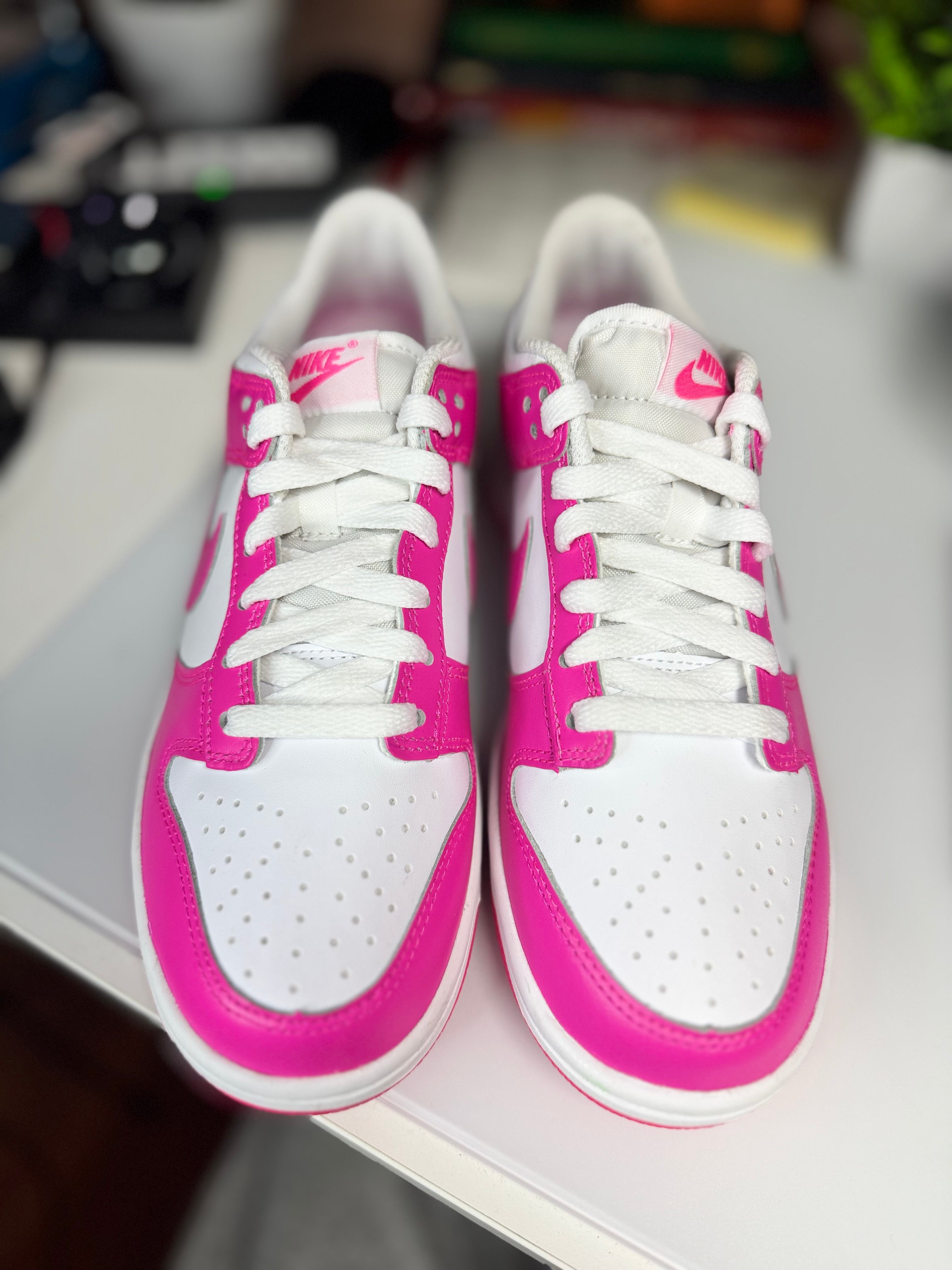 "Fuchsia Pink" Nike Dunk Low (GS)