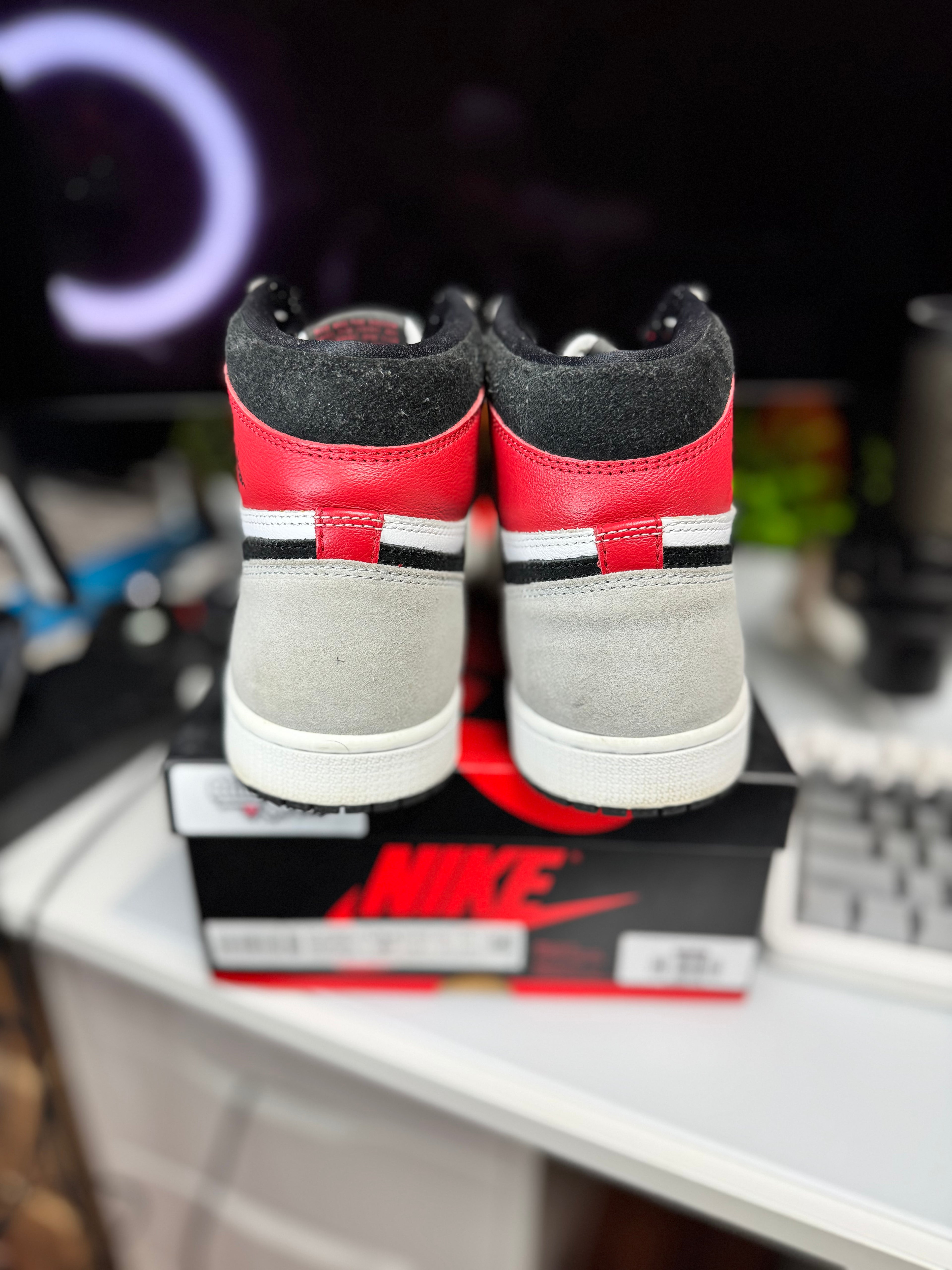 "Light Smoke Grey" Air Jordan Retro 1