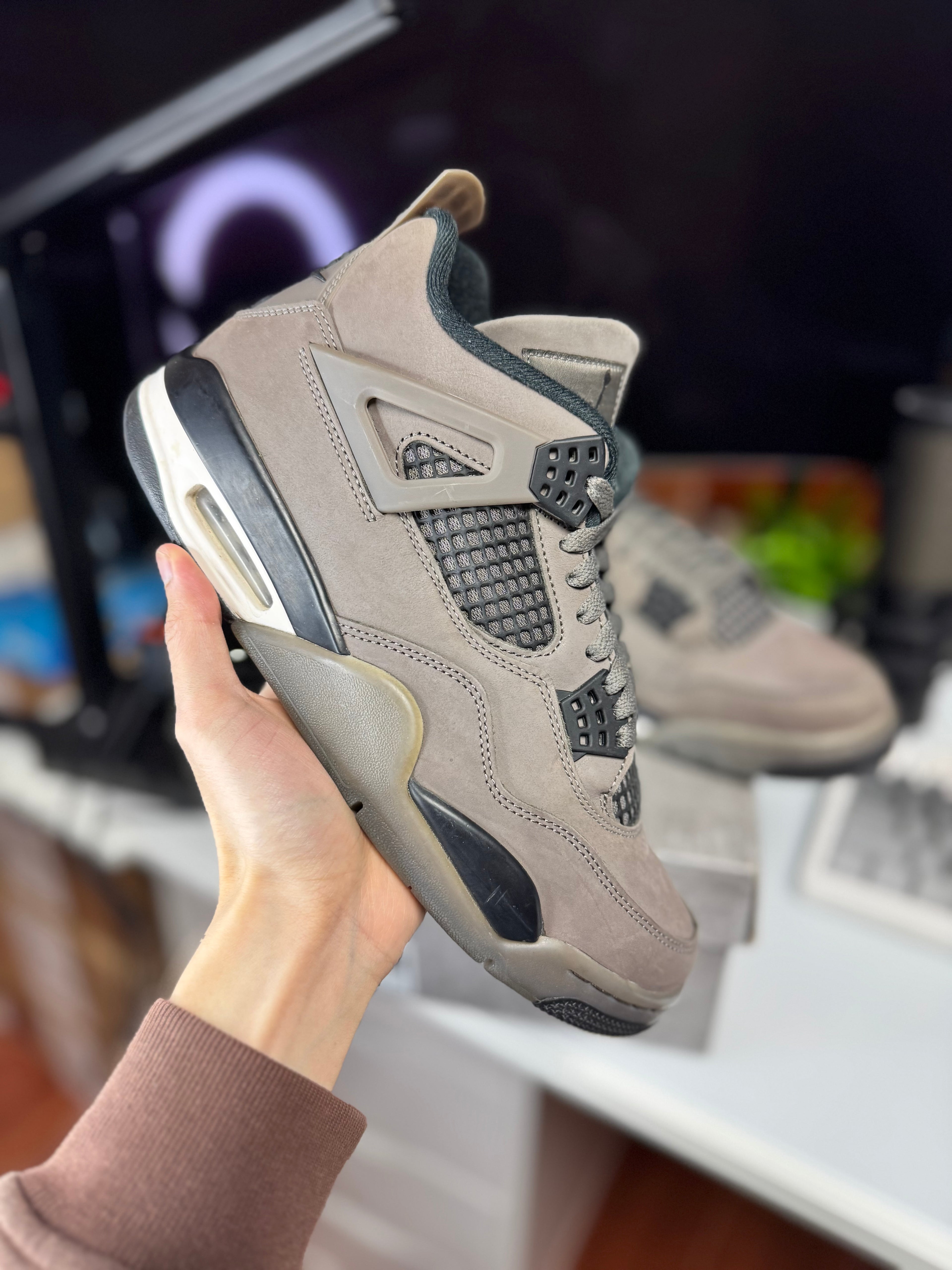 "Cave Stone" Air Jordan Retro 4