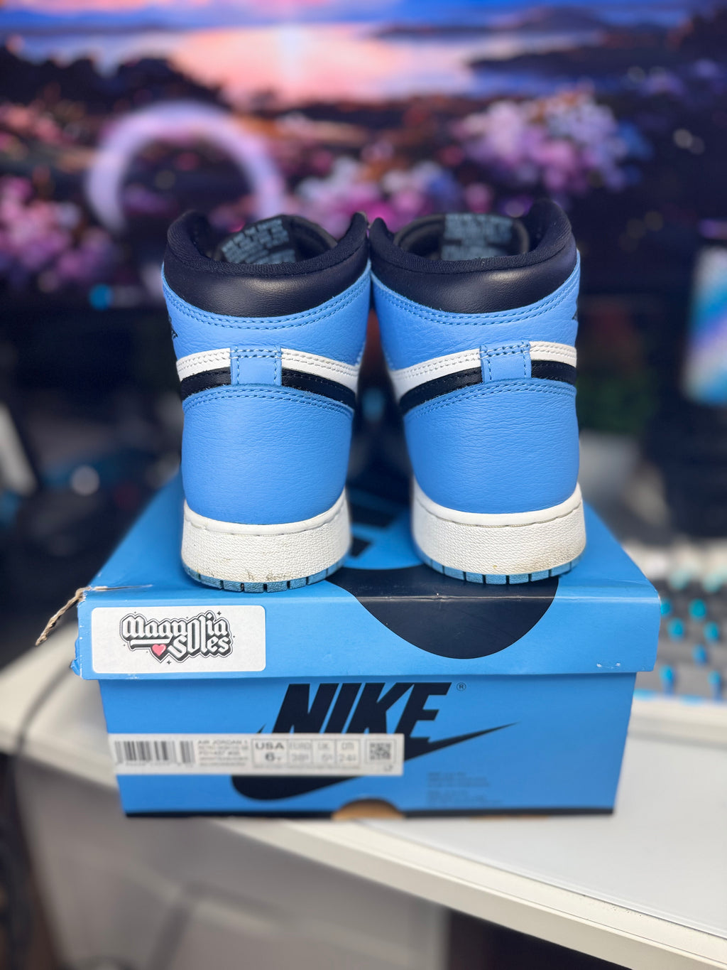 “UNC Toe” Air Jordan Retro 1 (GS)