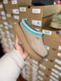 "Caribou Sapphire" UGG Tazz II Slipper