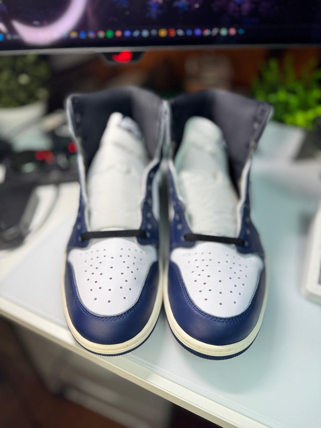 "Midnight Navy" Air Jordan Retro 1