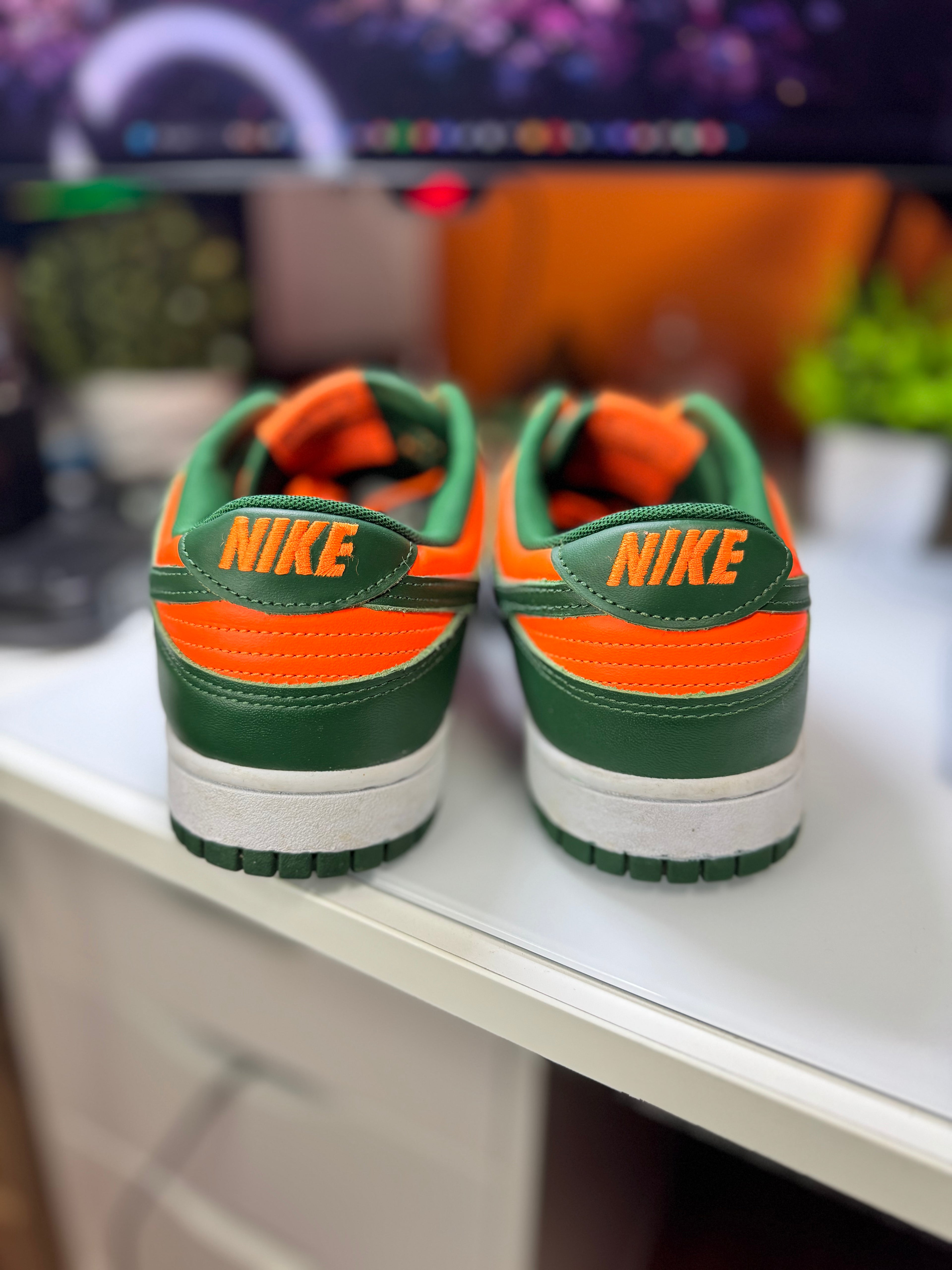 "Miami Hurricanes" Nike Dunk Low