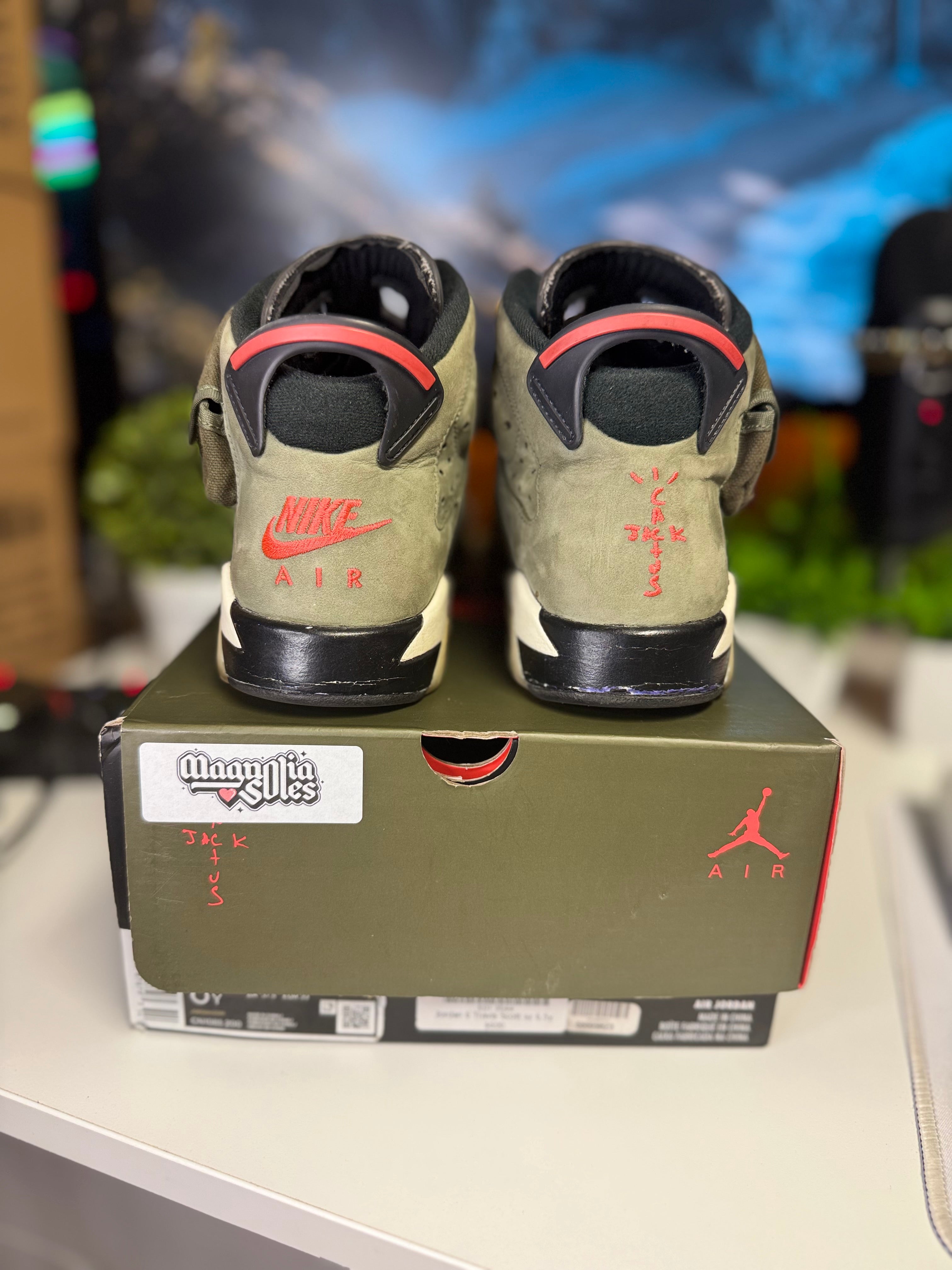 "Olive" Travis Scott x Air Jordan Retro 6 (GS)