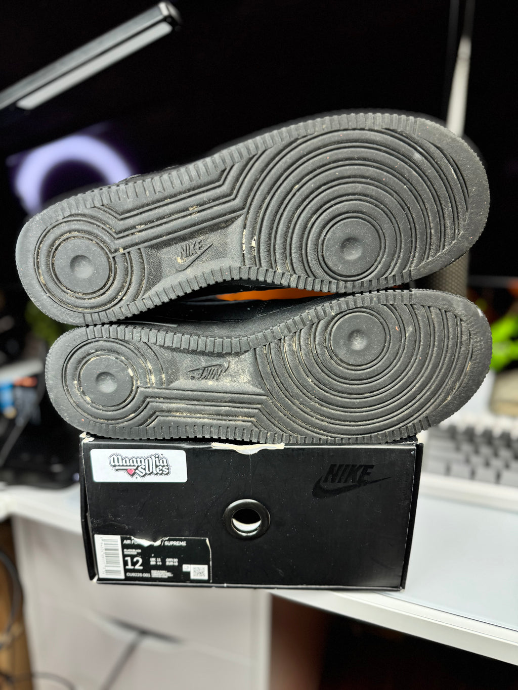 "Black Supreme" Nike AIr Force 1 Low