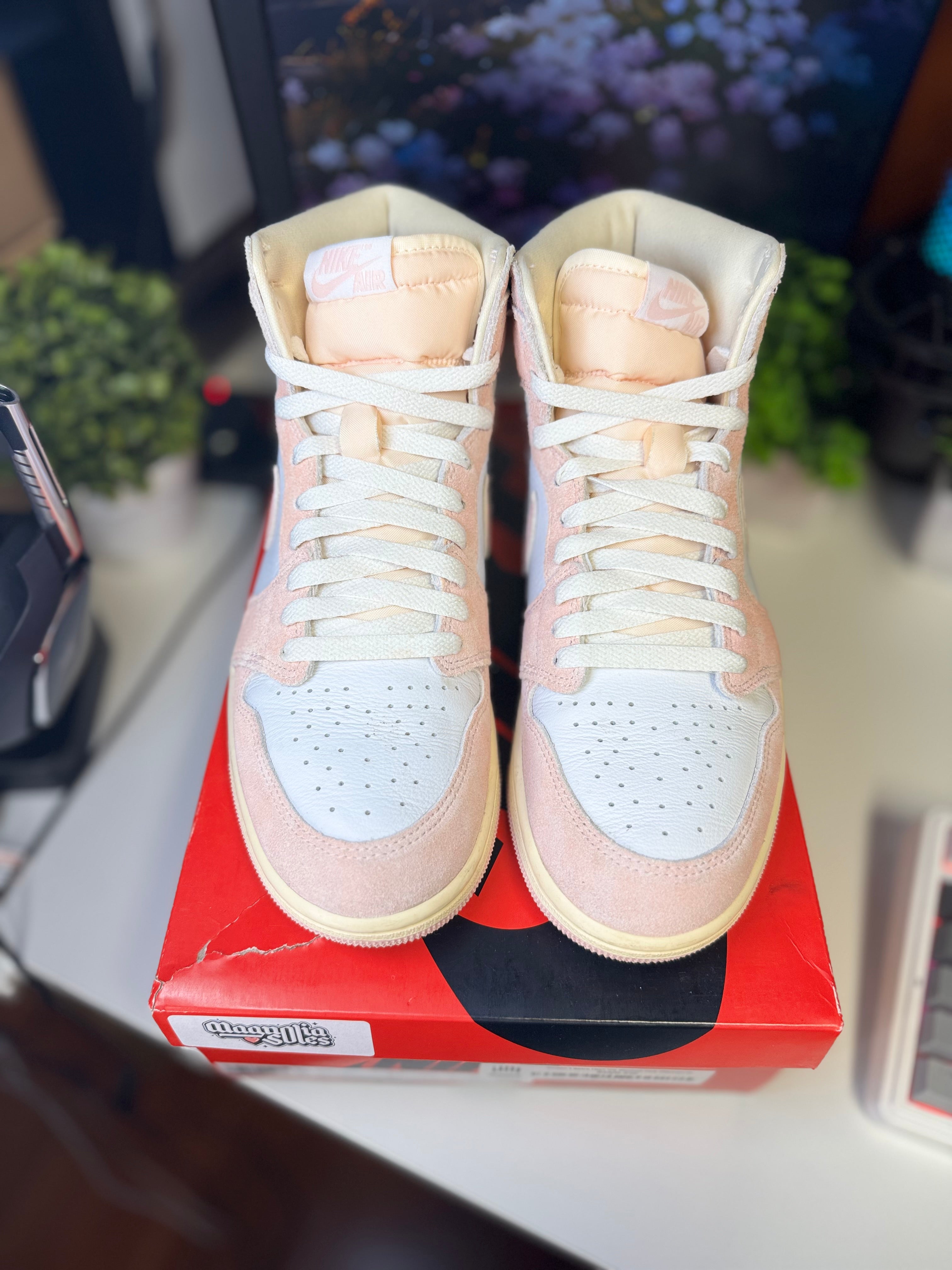 "Washed Pink" Air Jordan Retro 1 (WMNS)