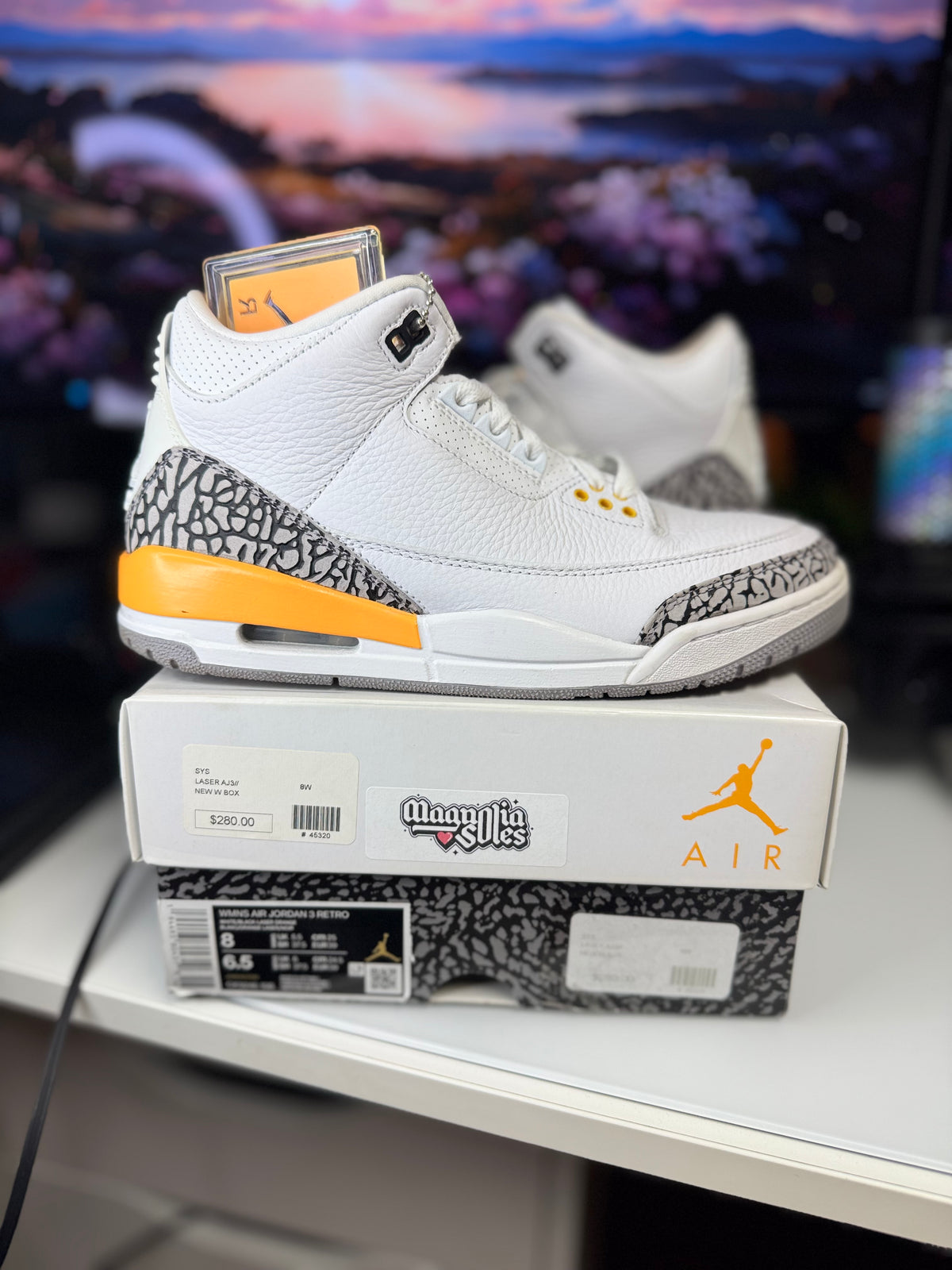 "Laser Orange" Air Jordan Retro 3 (WMNS)