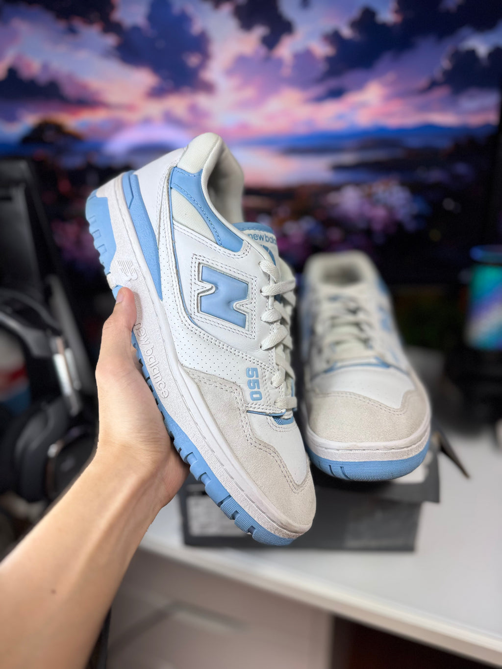 "University Blue" New Balance 550