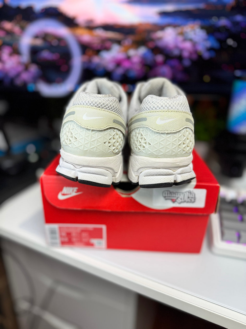 “Vast Grey” Nike Zoom Vomero 5
