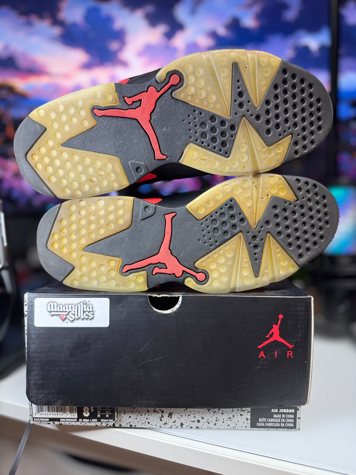 "Black Infrared" Air Jordan Retro 6