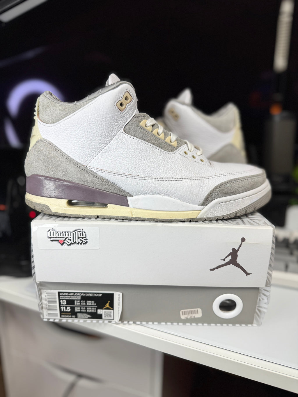 "A Ma Maniere RBW" AIr Jordan Retro 3 (WMNS)