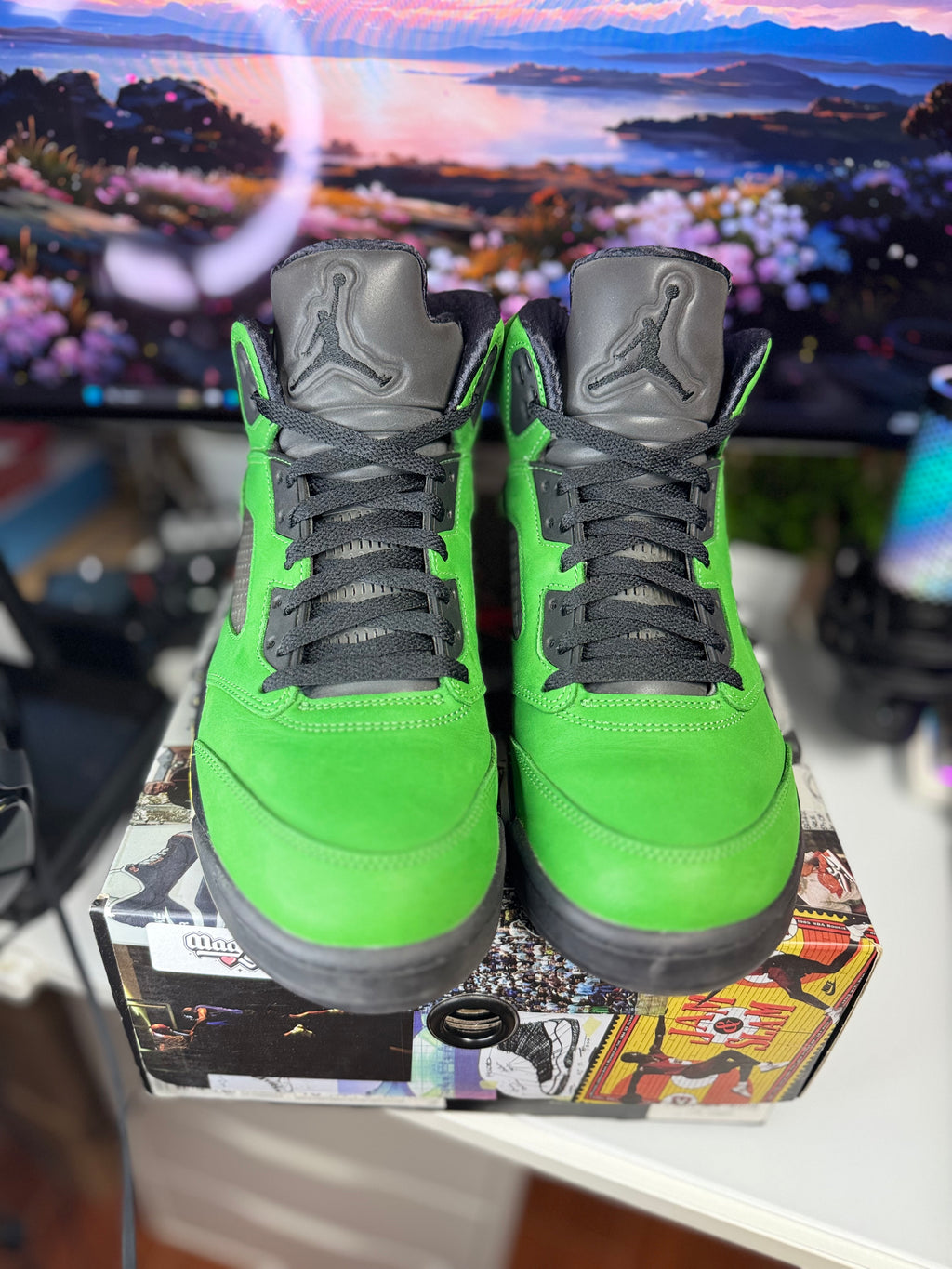 "Oregon" Air Jordan Retro 5