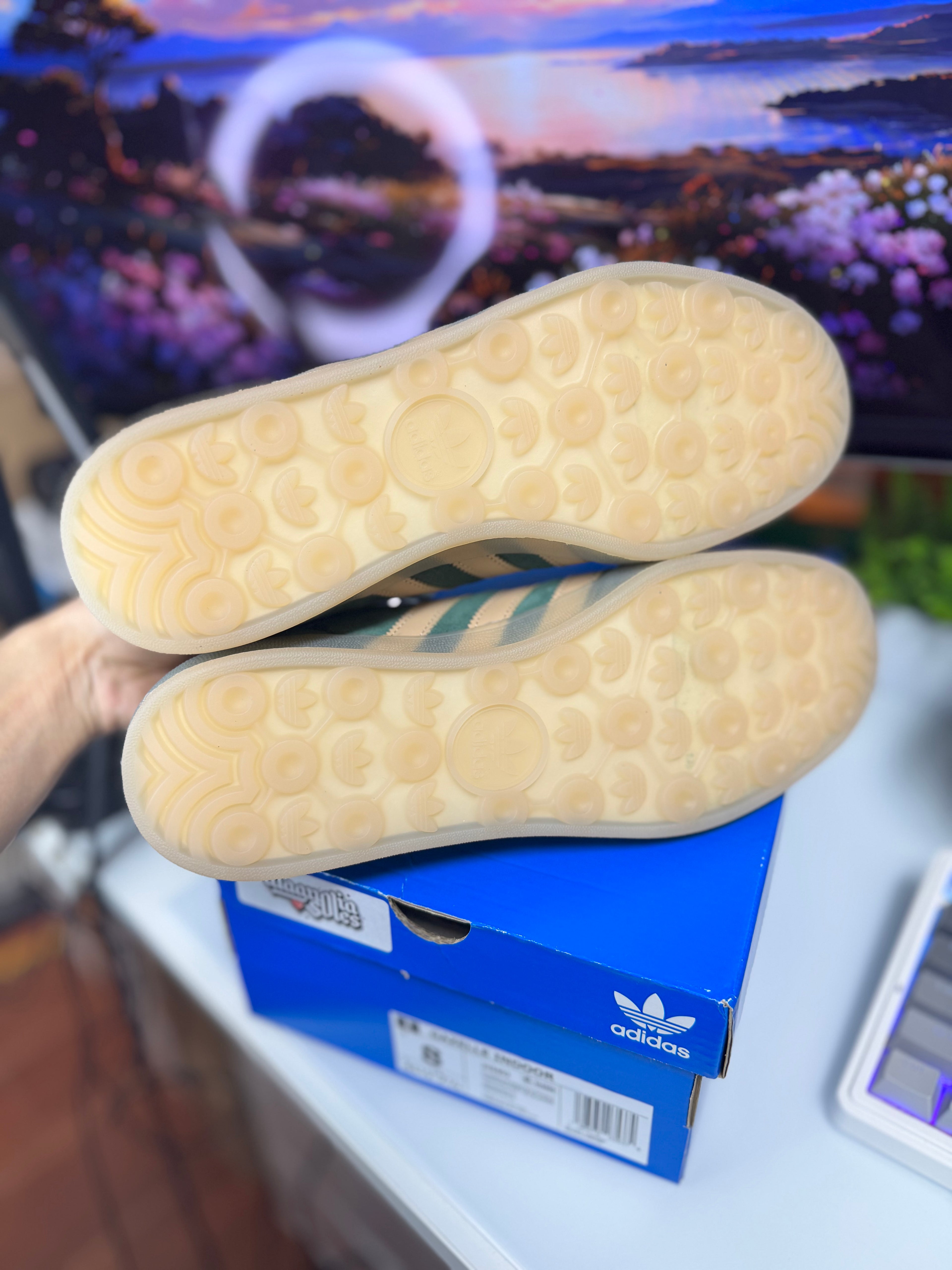 "Olive Green" Adidas Gazelle Indoor