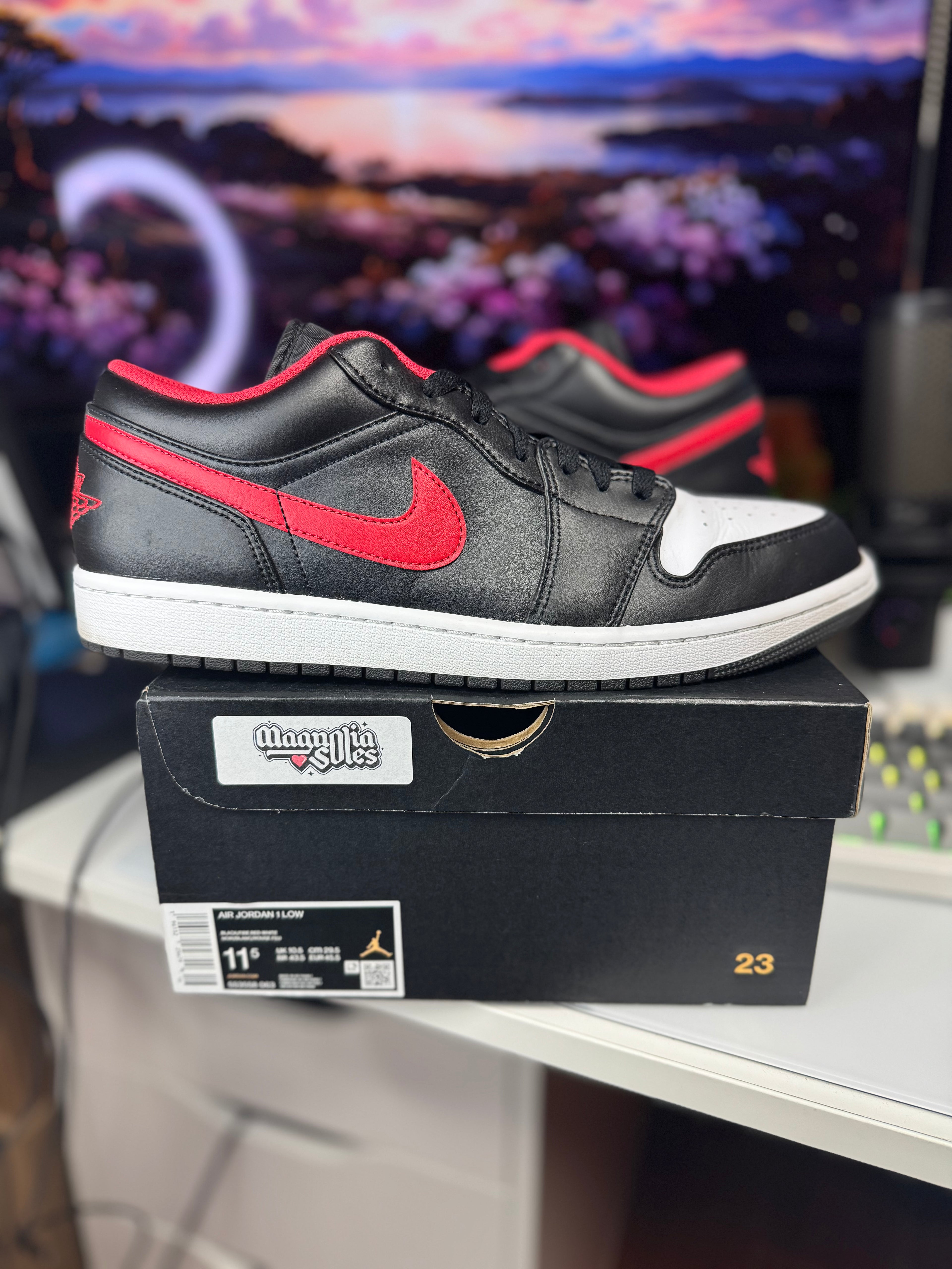 "Alternate Bred Swoosh" Air Jordan Retro 1 Low