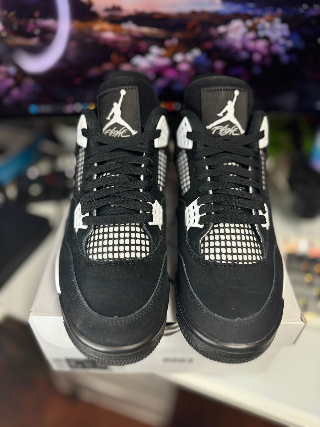 "White Thunder" Air Jordan Retro 4