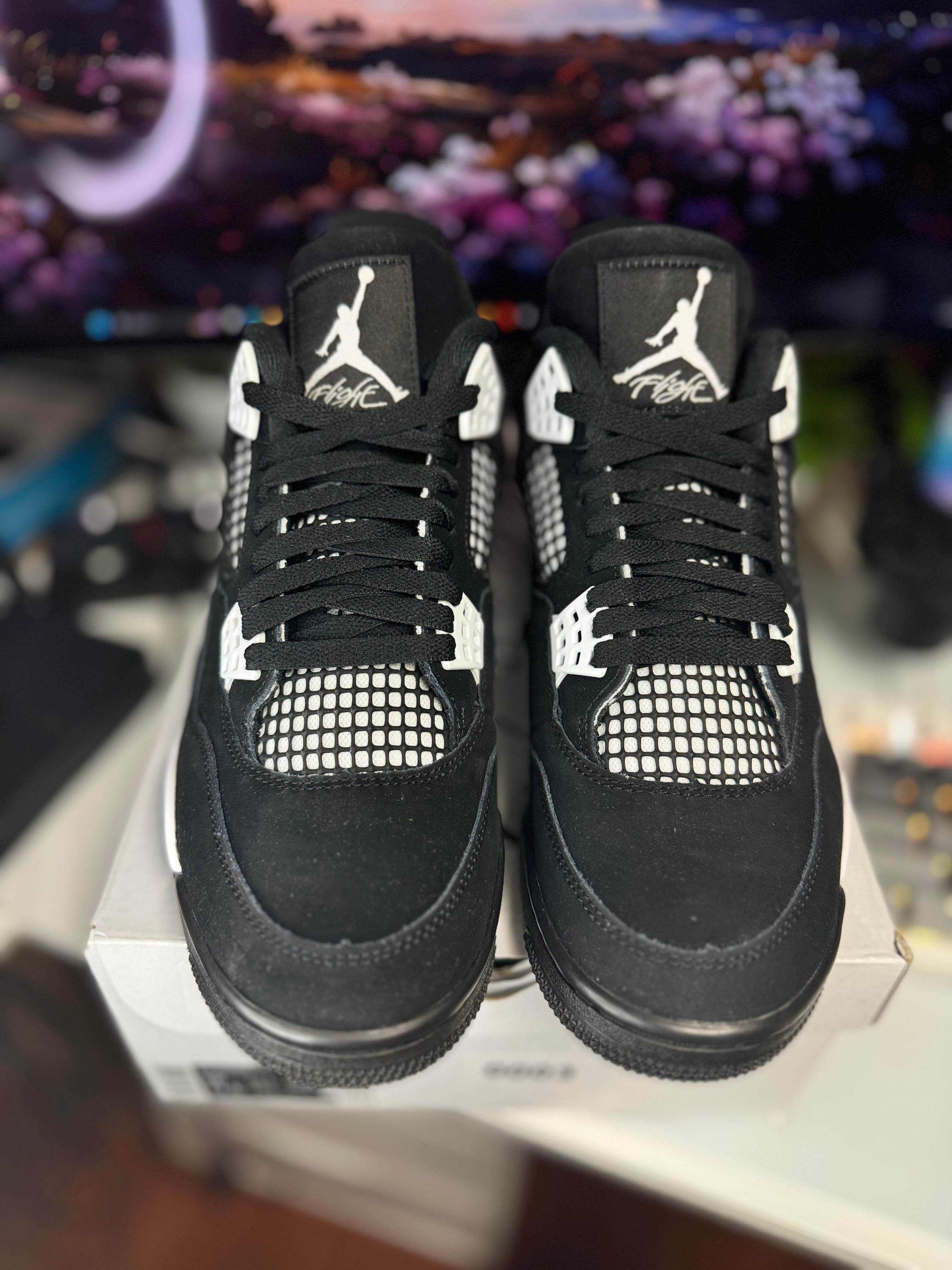 "White Thunder" Air Jordan Retro 4