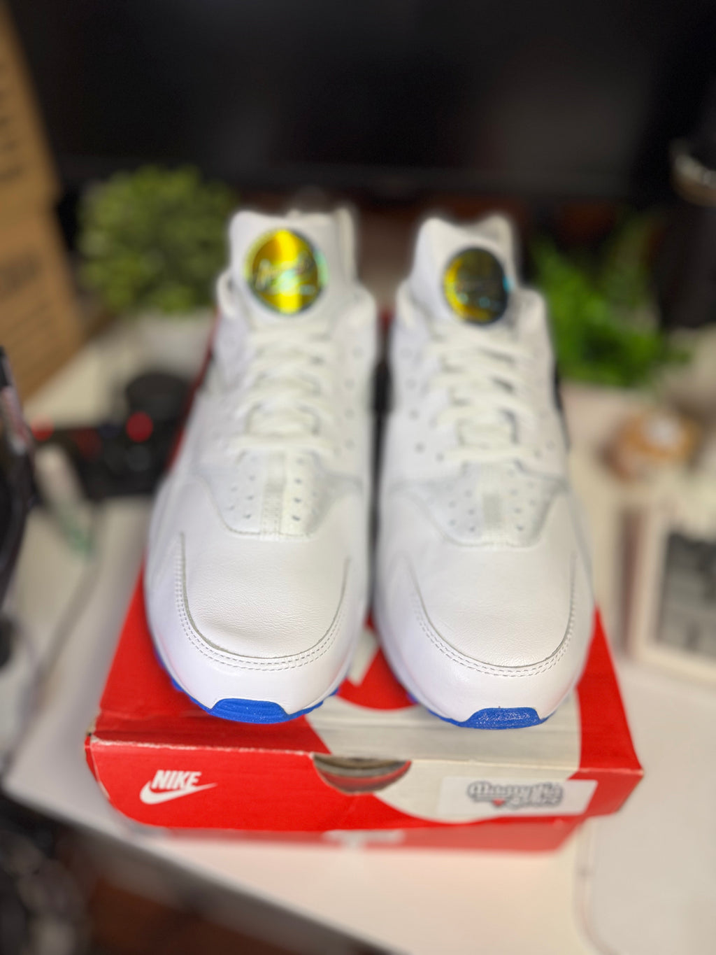 "Lowrider" Nice Kicks x Nike Air Huarache