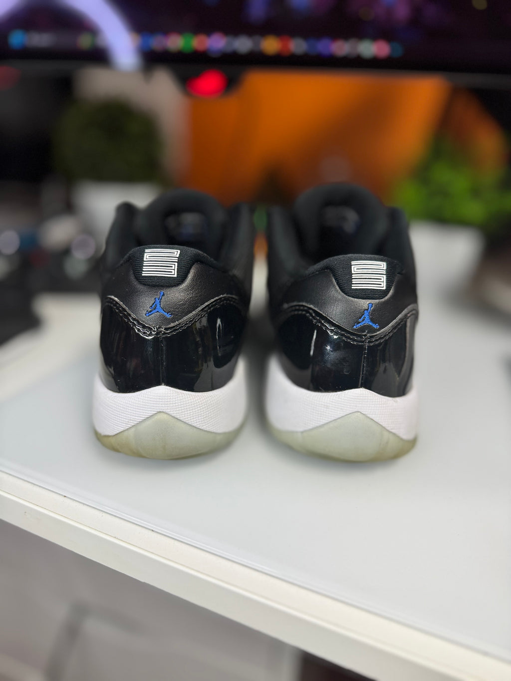 "Space Jam" Air Jordan Retro 11 Low (GS)