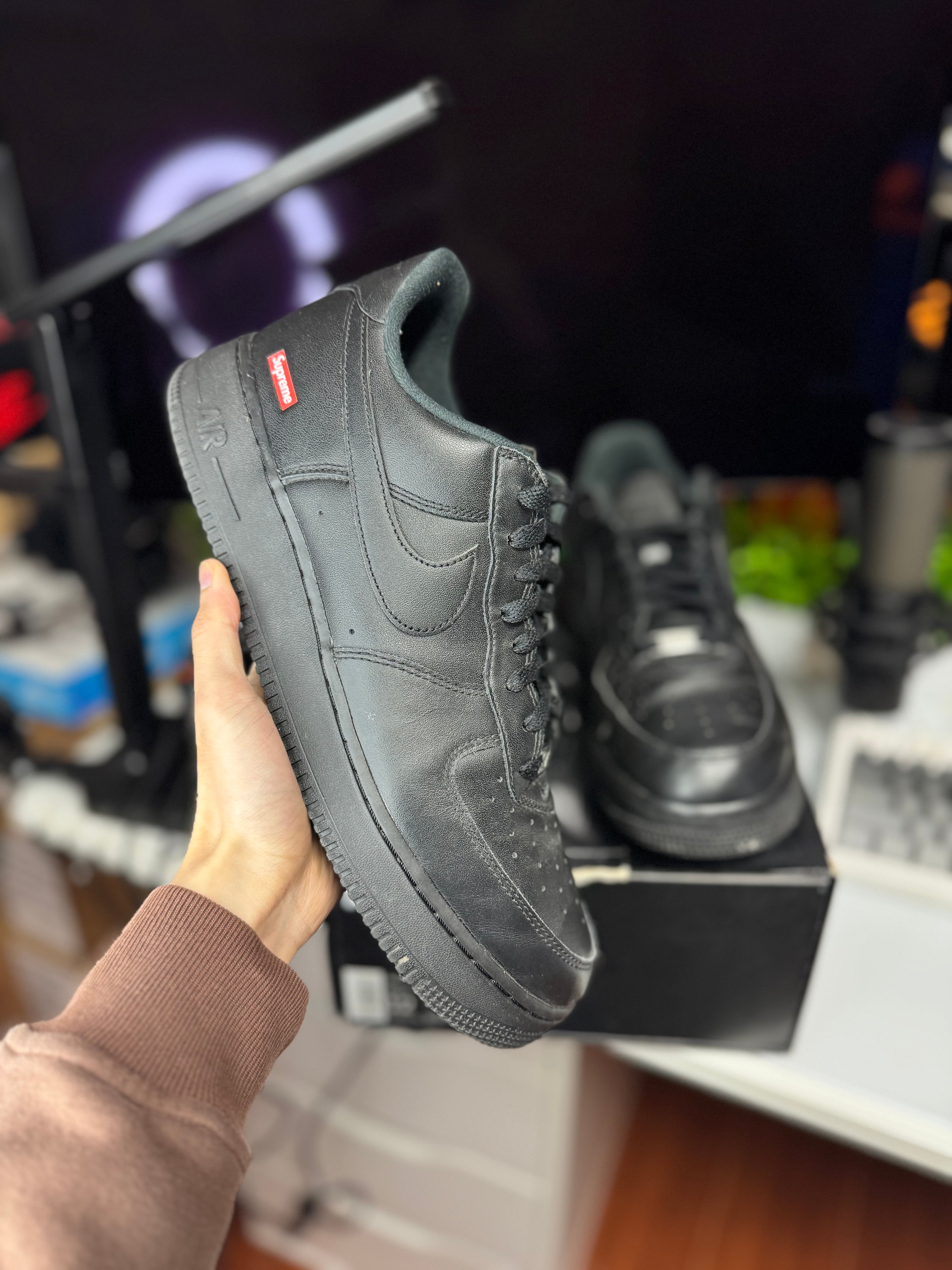 "Black Supreme" Nike AIr Force 1 Low